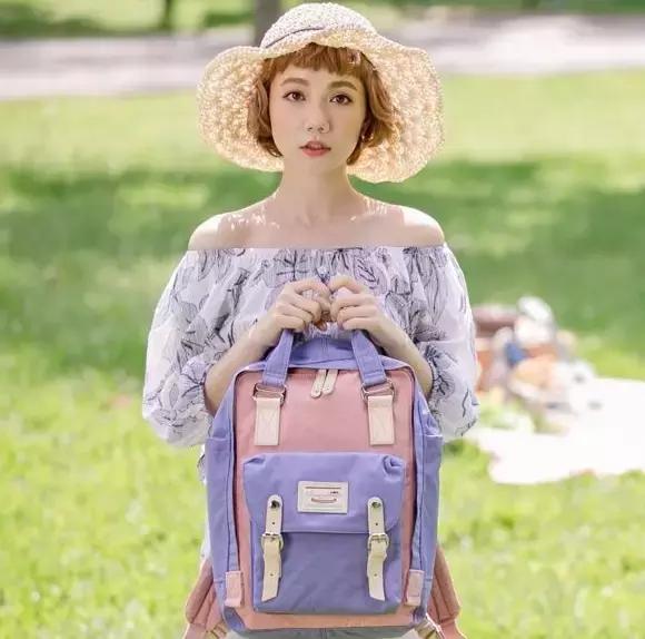 好看不贵的双肩包大容量,好看实惠双肩包