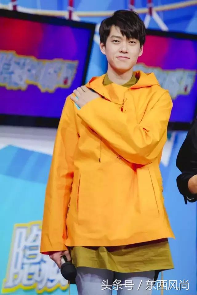 靠一件白色t恤凭什么卖10个亿,只靠一件t恤就可以撑爆夏天