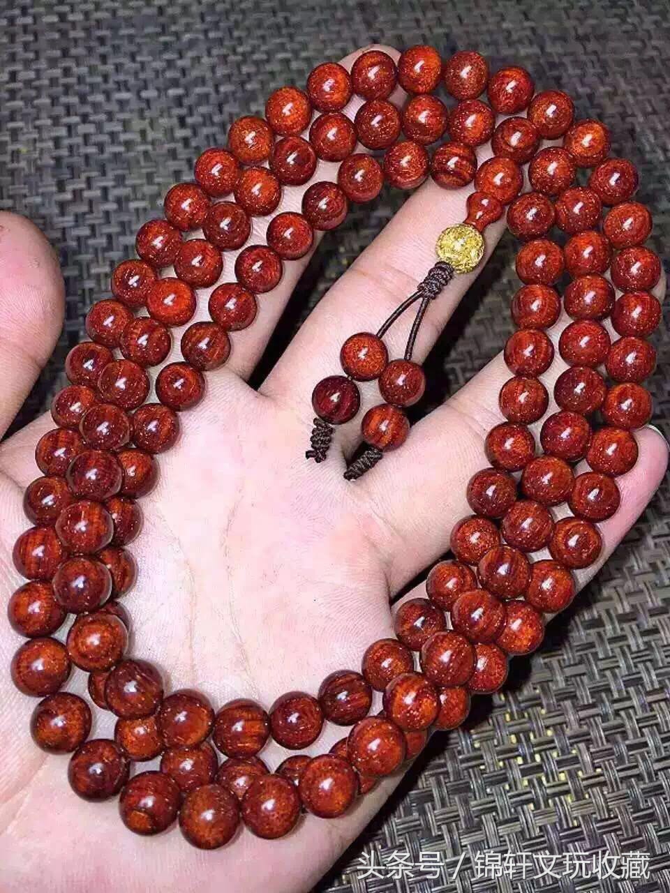大叶紫檀和小叶紫檀手串的区别,18公分的小叶紫檀手串多少克