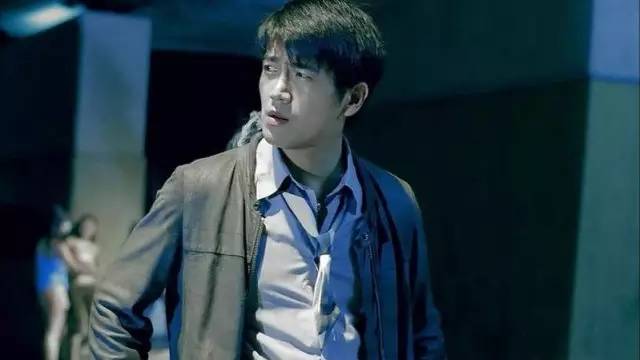 成龙师弟完整版,成龙的电影师弟出马