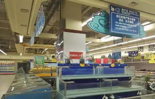 山东人霸气!这家乐天玛特1小时只来了7个顾客,还没服务员多