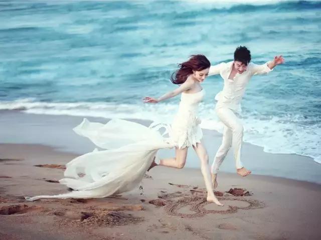 明星的婚礼都这样，拍一部属于自己的婚礼微电影吧