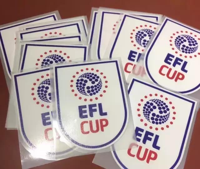 红魔球衣曼联,红魔曼联夺冠