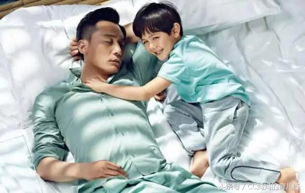 黑人陈建州被双胞胎儿子嫌弃，如何搞好父子关系引深思