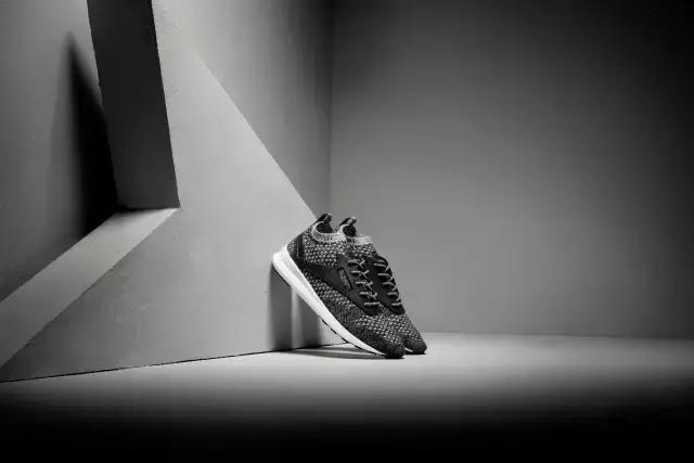 飞鸟极速盘旋素材,reebokzokurunner