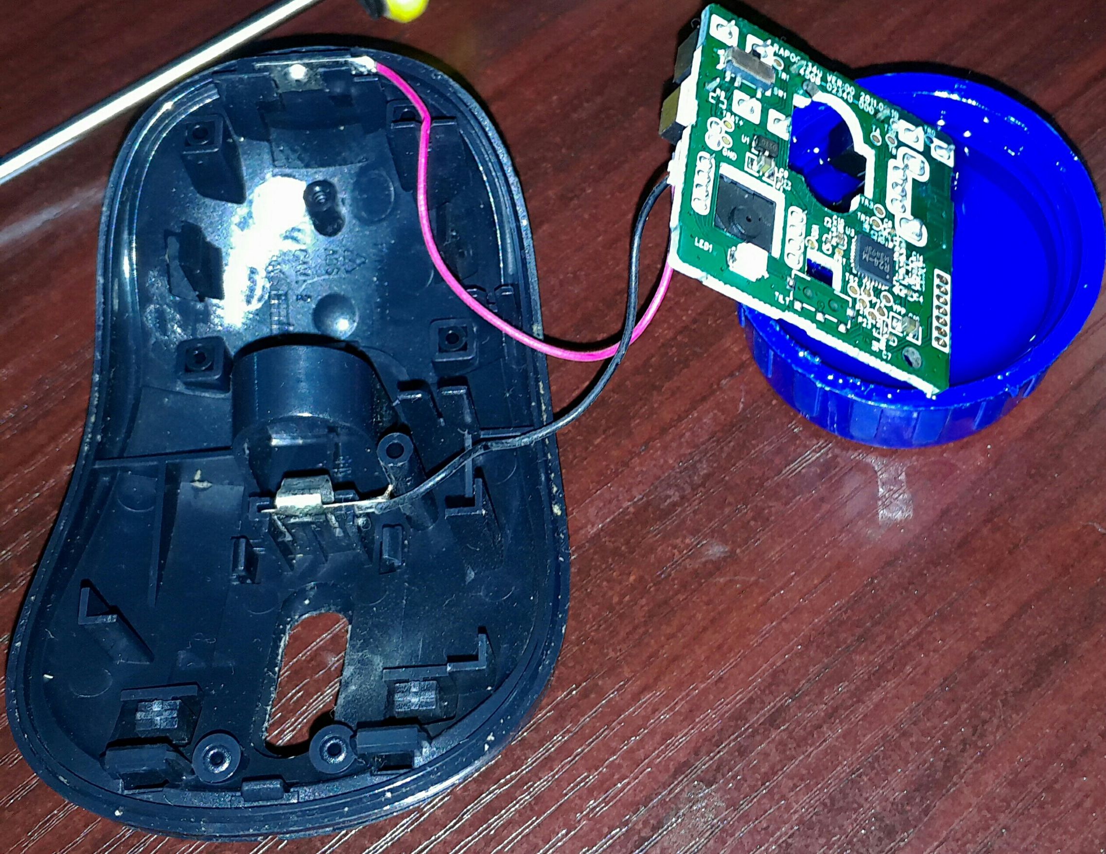 雷柏m10鼠标滚轮失灵,雷柏1200鼠标拆卸更换