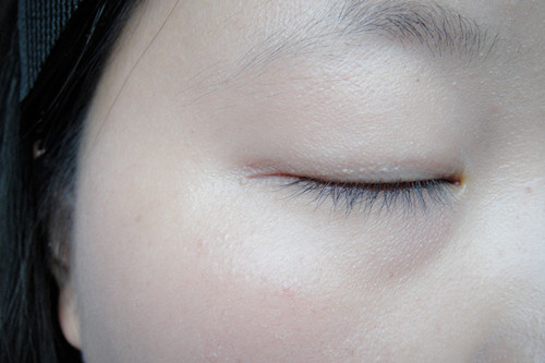 睫毛很浓密眉毛少的女生,睫毛短稀少的美女看过来