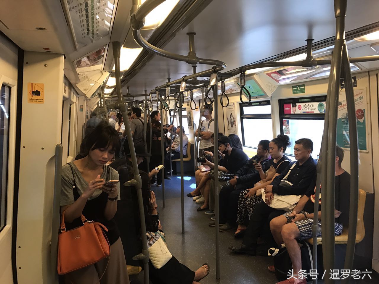 bts到暹罗百丽宫,曼谷bts线路如何换乘