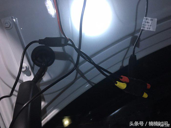 在德赛西威MIB上开通倒车视频加装倒车摄像头，附加示意电路图