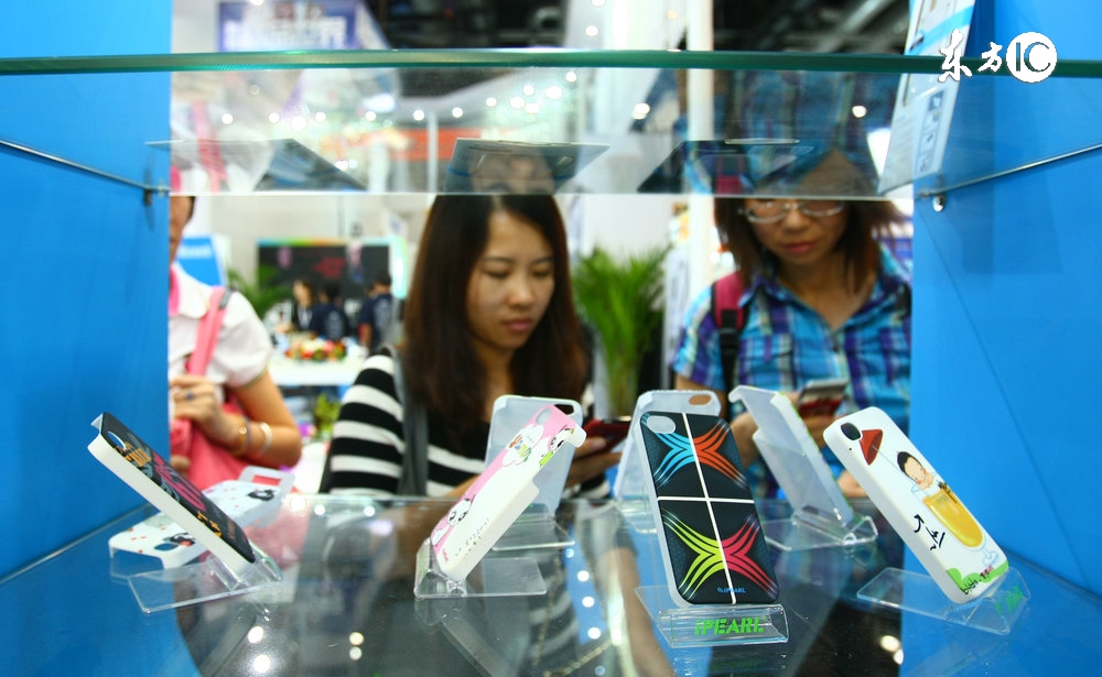 摆地摊卖什么最好赚钱成本小,一年四季摆地摊卖什么最赚钱