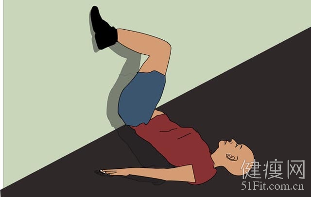 如何前空翻加落地滚,如何前空翻不摔