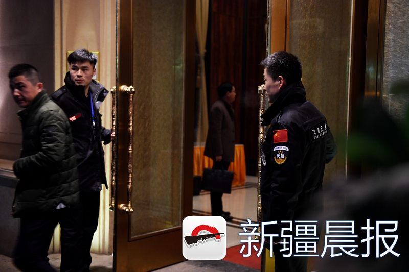 “醉看人生”：电动自行车车主也叫代驾