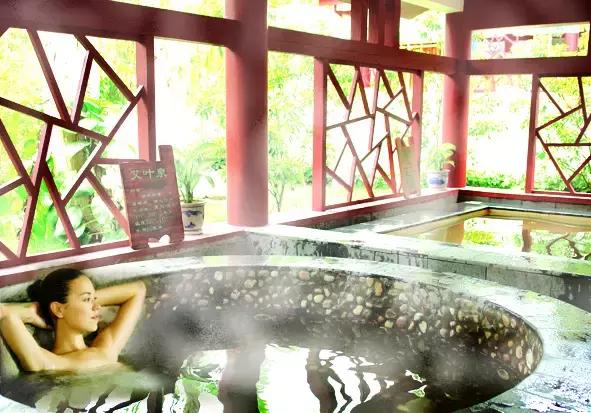 一条微信甩给你教南宁人如何玩转女王节拿走不谢