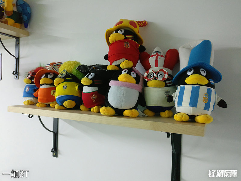 一加3t和荣耀v9哪个好,荣耀v9和一加3t评测视频