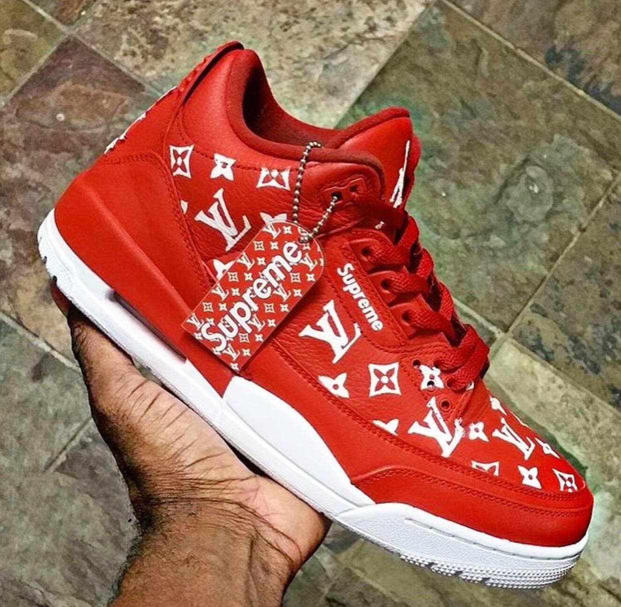 不是白浅夜华而是LVxSupreme