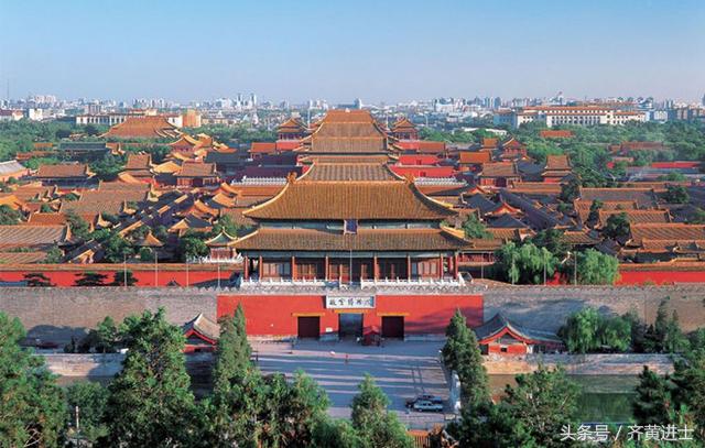 面南而坐,面南而立是什么