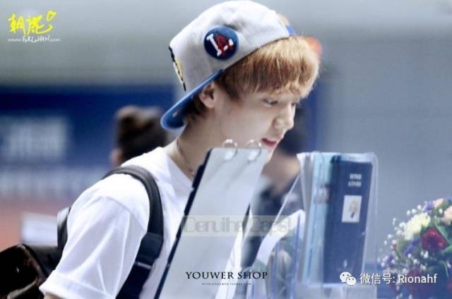 mlb的帽子哪些明星戴过,明星mlb帽子