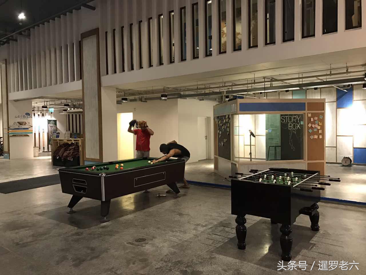 普吉这家酒店真动感！拳击台、足球桌、美式台球都有，还有街机！