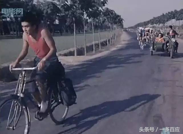 跟着山西太原第一部彩色故事片，穿越回1982年的三晋大地