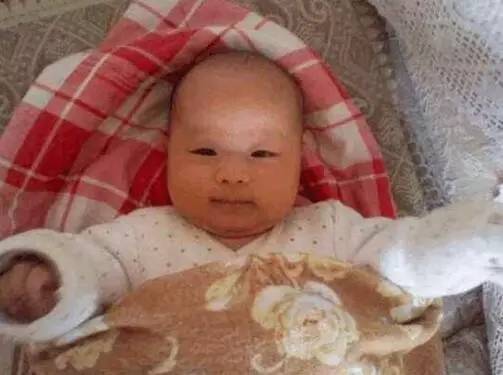 25天的宝宝8个小时没拉粑粑怎么办,我家宝宝8天没有拉粑粑了怎么办