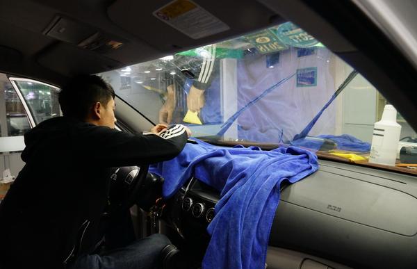 老司机汽车贴膜,老司机和你聊聊汽车贴膜那些事儿