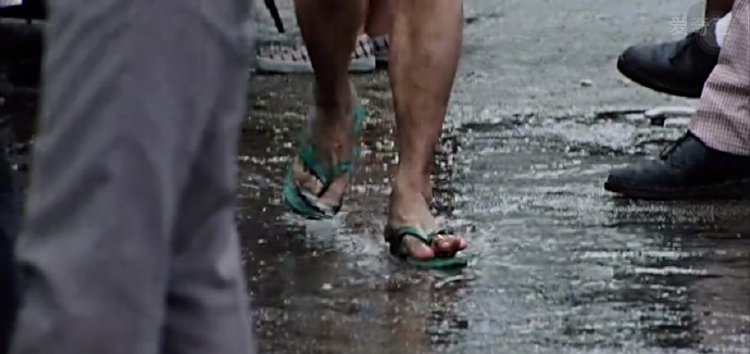 周星驰经典电影幕后花絮,周星驰电影表面是搞笑片段