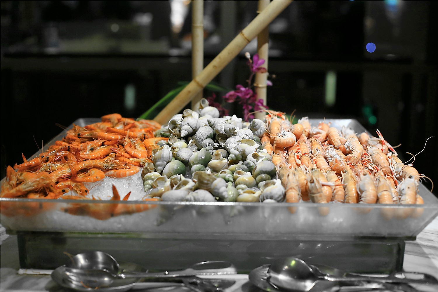 带上大牌口红，这家5星级酒店自助餐5折，亚洲女神月走起！