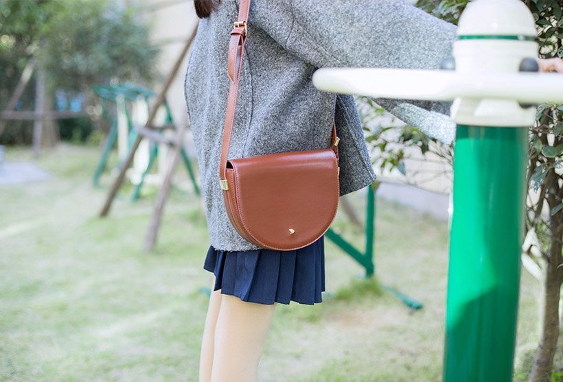 淘宝有哪些好看的包包店铺,淘宝好看又便宜的品牌包包