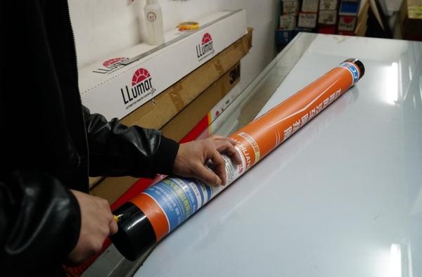 老司机汽车贴膜,老司机和你聊聊汽车贴膜那些事儿