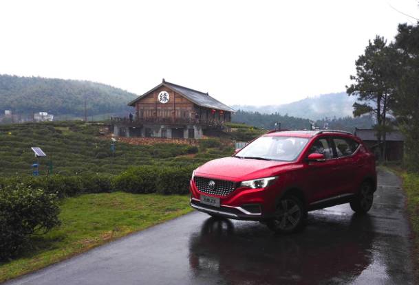 名爵zs能自动驾驶,名爵zs自动泊车