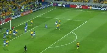 足坛十大神锋伊布,足坛十大前锋伊布