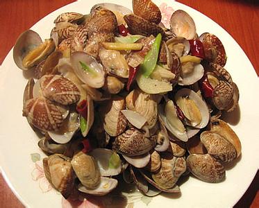 小牛喂鲸鱼奶,一天增重近两百斤!这些冷姿势,简直亮瞎眼