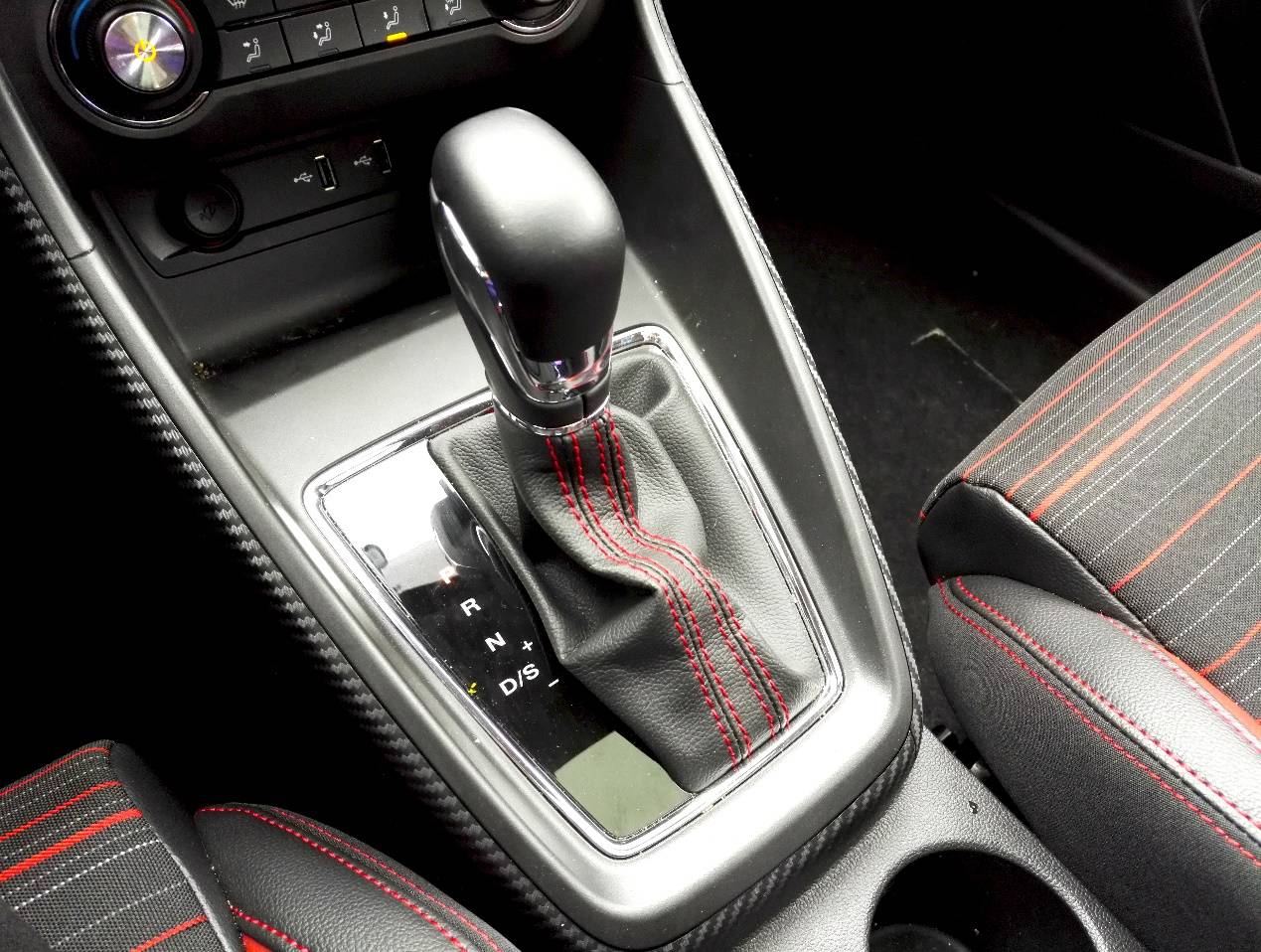 名爵zs能自动驾驶,名爵zs自动泊车