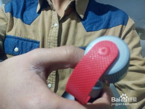 男人正确使用香水？香水使用技巧让男人更迷人？用香法则全掌握？