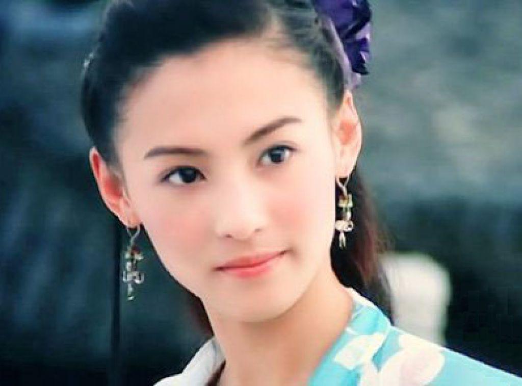 丑女夏迎春钟无艳,丑女夏迎春和钟无艳