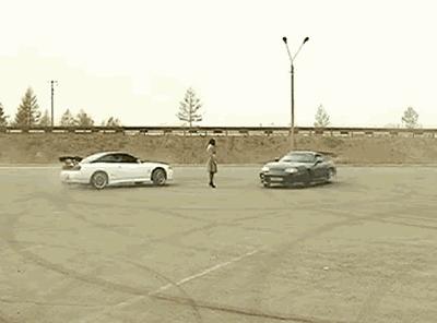 女朋友不让我跟漂亮的女人说话，第二天，我就升职了