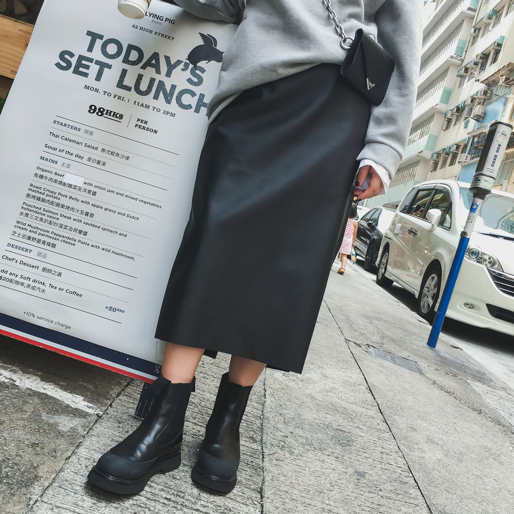 皮裤裙有多百搭,时尚减龄显瘦喇叭裤裙