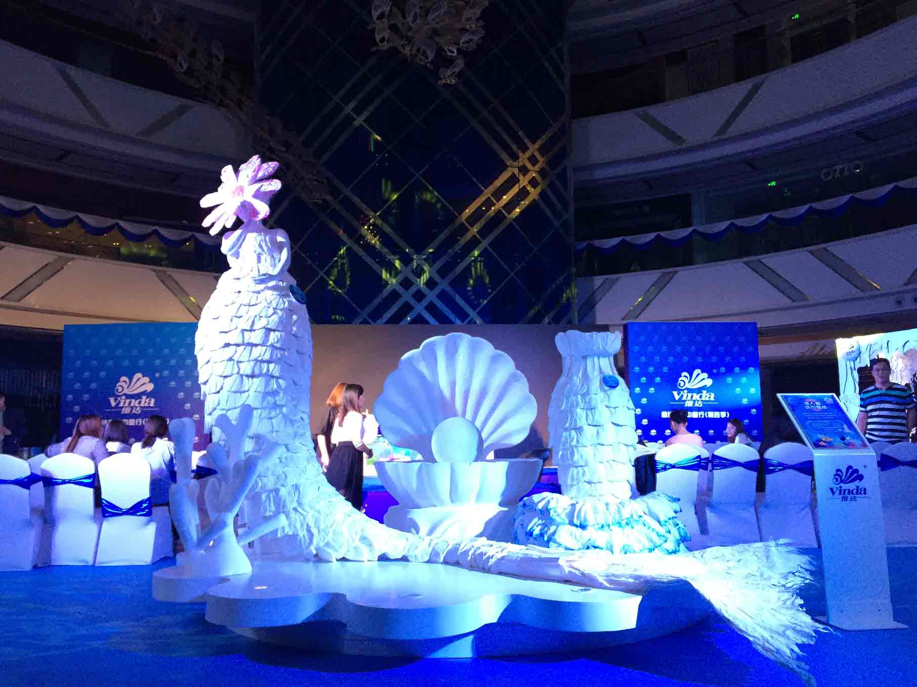 她“玩”纸六年，用纸艺让白龙重现广州聚龙古村