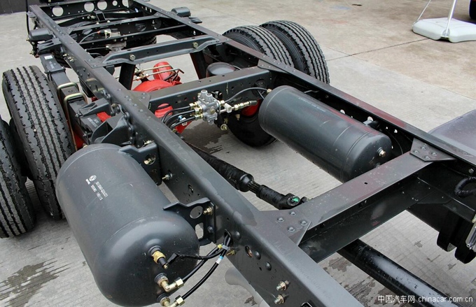 福田和东风,福田和天锦哪个好