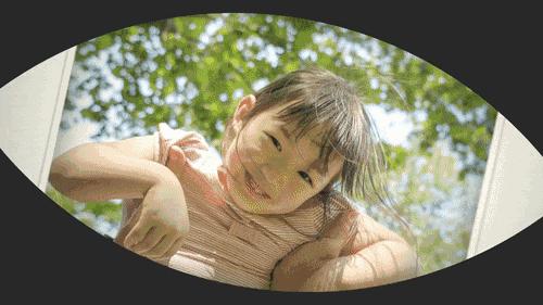 最新*拍偷**神器上线，操作只需要对她抛个媚眼