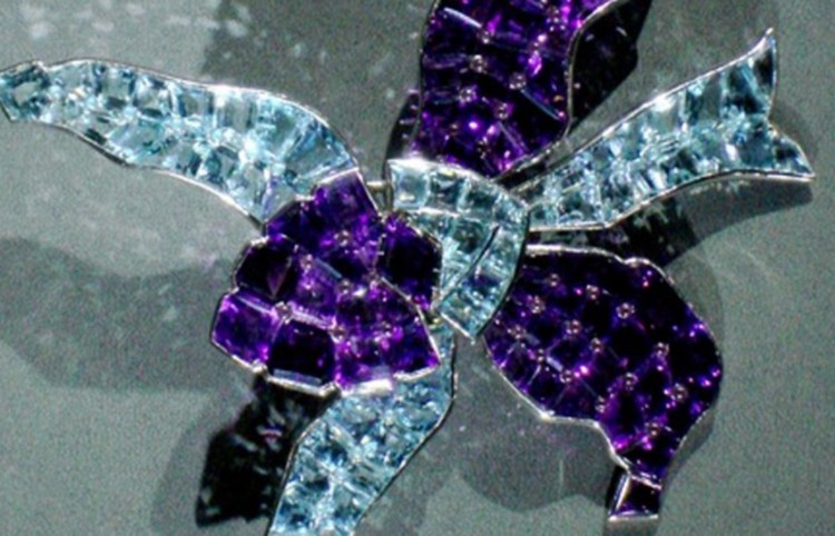 没有一款花元素珠宝你可能过了一个假春天