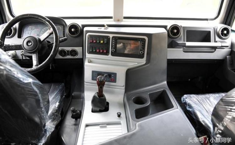 铁血战士战车,铁血士兵装甲战车