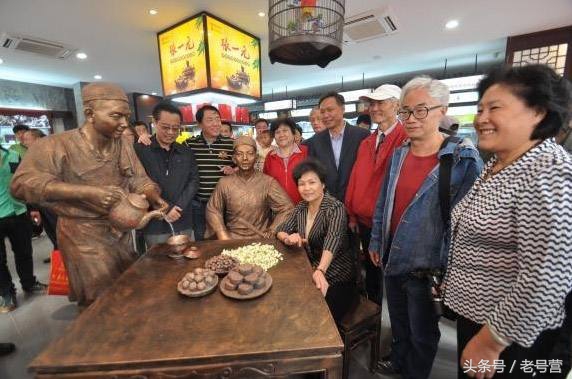 老字号张一元怪规矩“买茶不许闻”