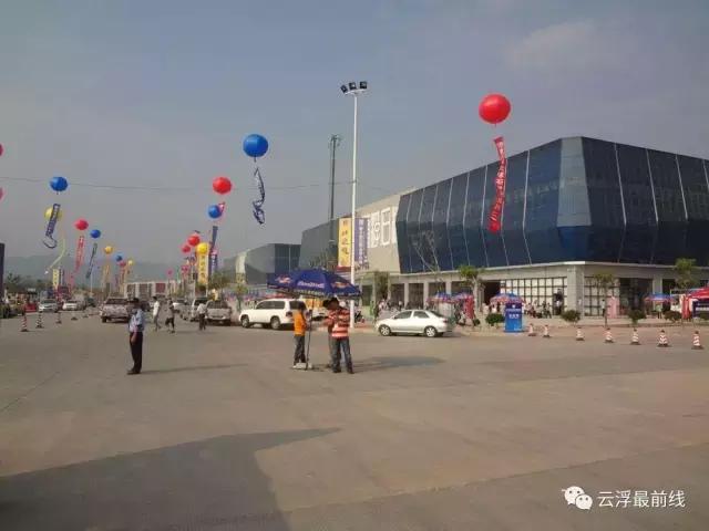 云浮石材加工厂前景如何,云浮石材业