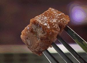 火爆!在家里烤肉如何才能烤得又嫩又香?