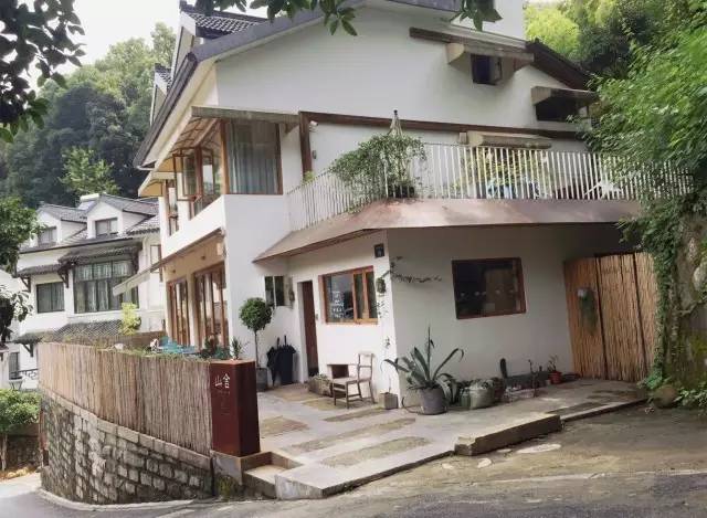 杭州旅游攻略酒店住宿三天两晚,杭州旅游攻略住宿排名