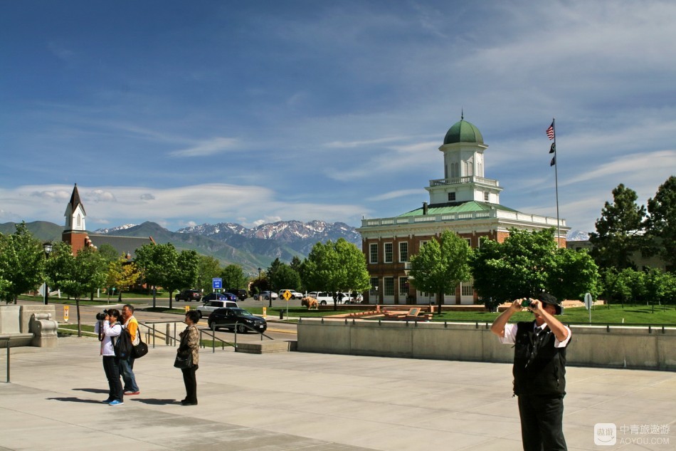 “敌兵”驾车我旅游