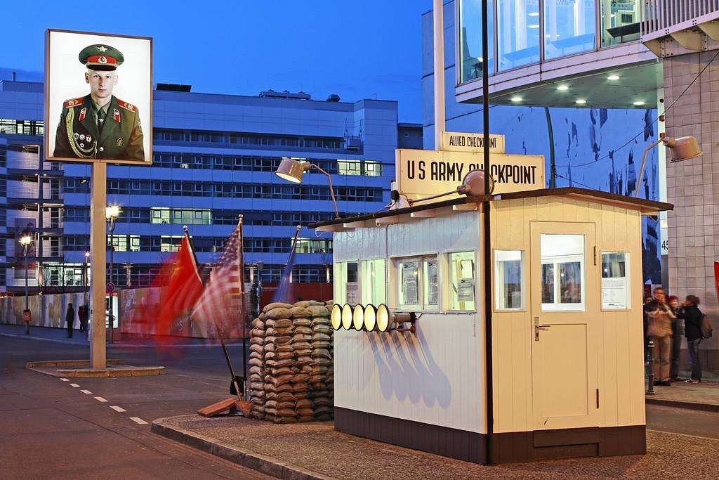 柏林谍影解说合集,柏林谍影深度解析