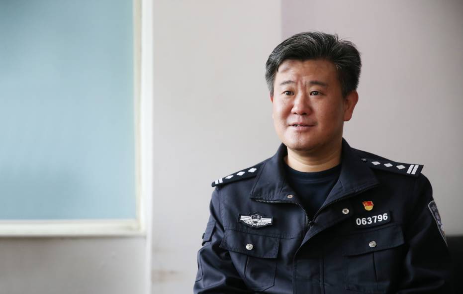 中国刑警纪录片回放,中国刑警背景视频