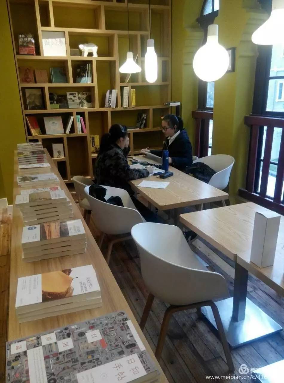 城南逸事,城南旧事文章大意第一章